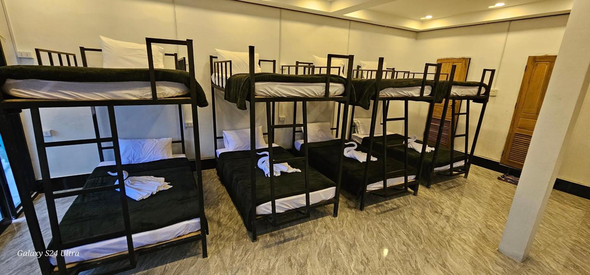 Inn Riverside Hostel Pb MuangMuangpakbeng Kültér fotó